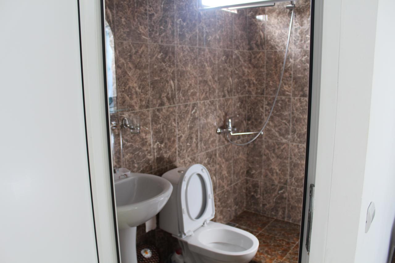 Guest House U Aleny ガグラ エクステリア 写真